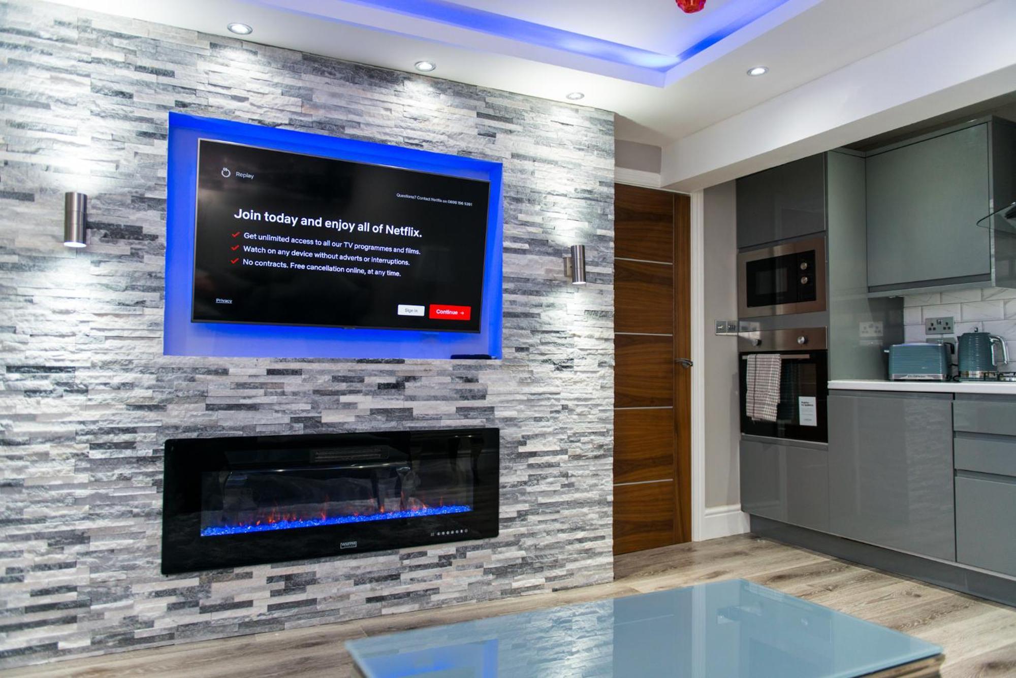 Aphrodite Suites Huddersfield Exterior foto
