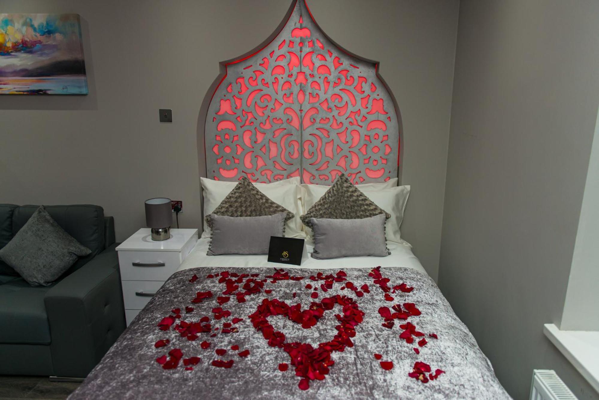 Aphrodite Suites Huddersfield Cameră foto